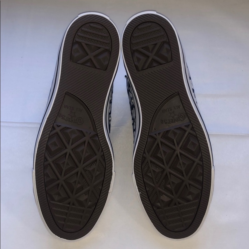 LAST ONE!! New Converse CTAS Hi Top Logo Sneakers - Picture 6 of 13